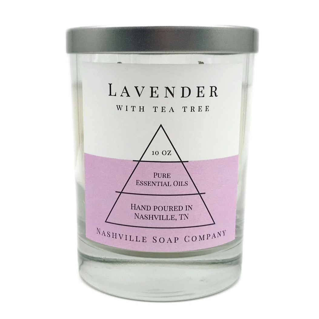 Lavender candle 10 oz glass candle. Pure essential oils.